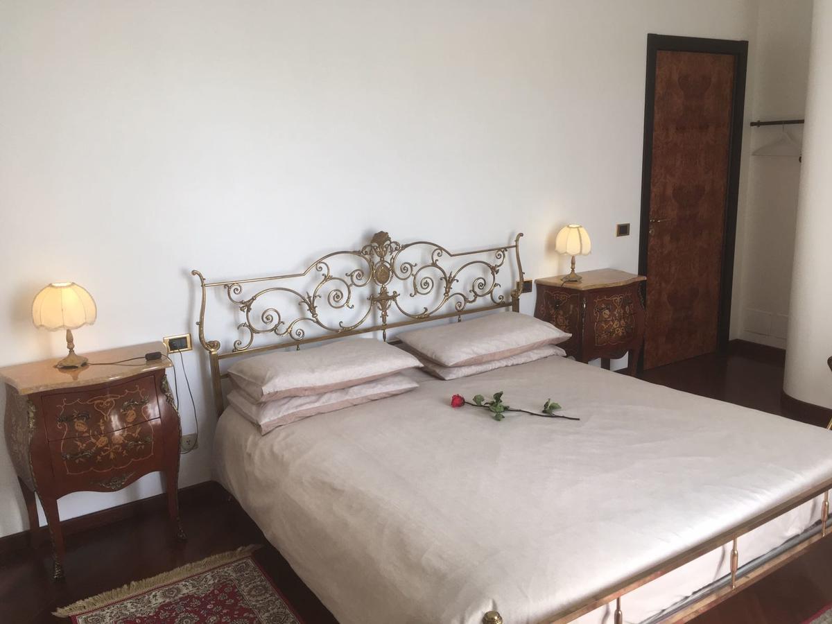 Villa Puccini Bed & Breakfast 레코 외부 사진